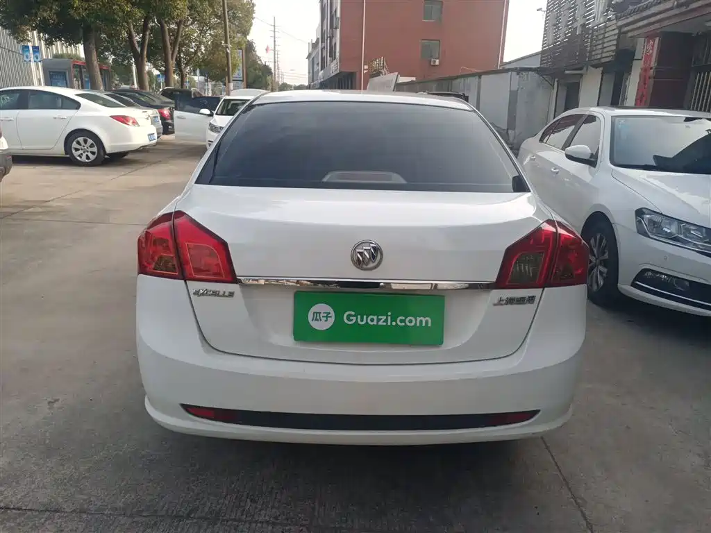 Buick Excelle 2015 1.5L Automatic Classic фото 6