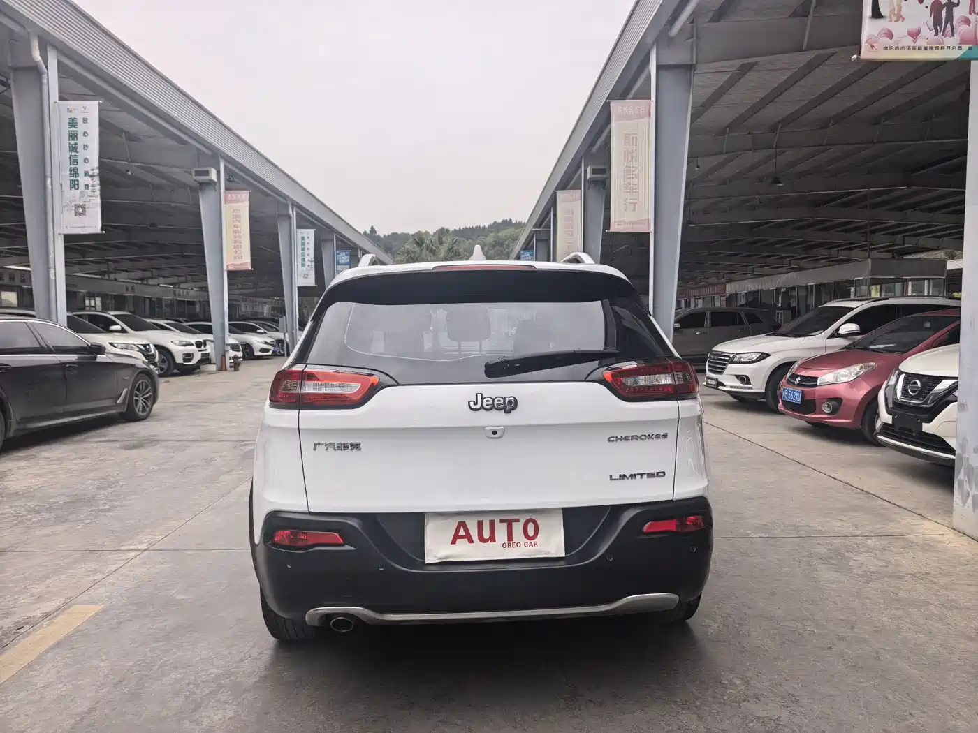 Jeep Cherokee 2018 2017 2.0L Superior Edition