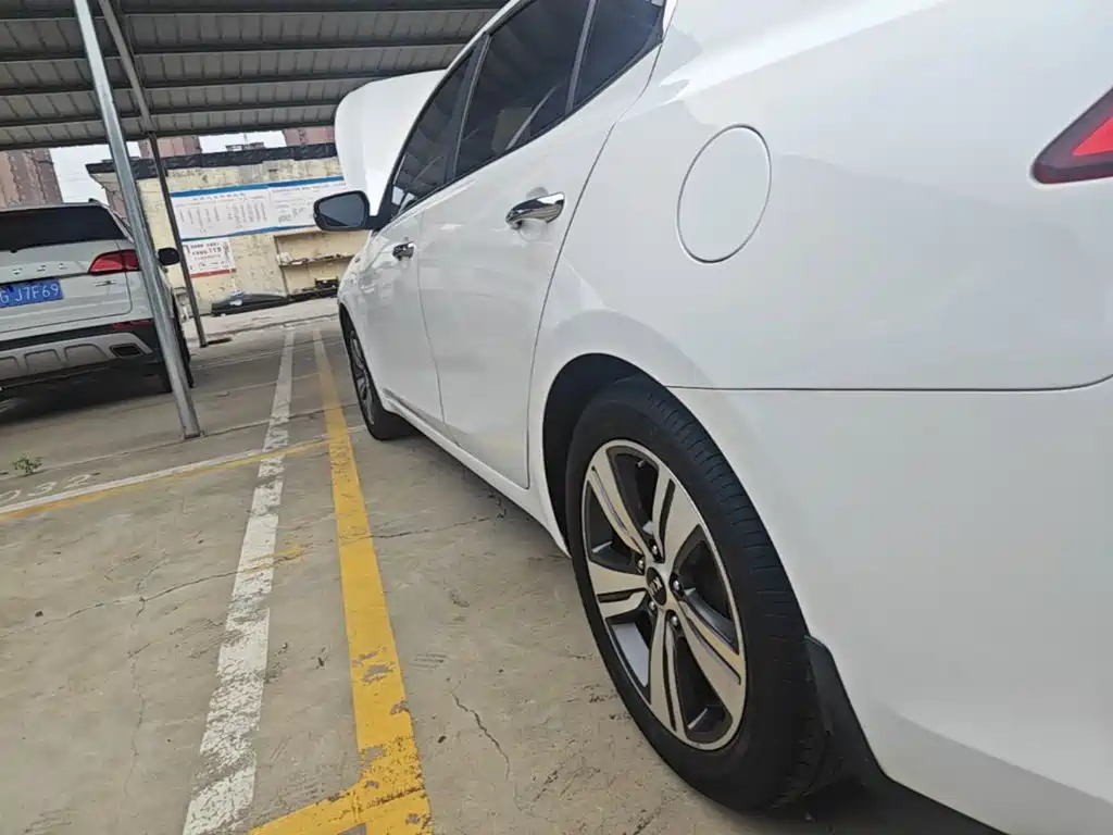Kia Kaishen 2019 2017 1.8L Automatic GLS