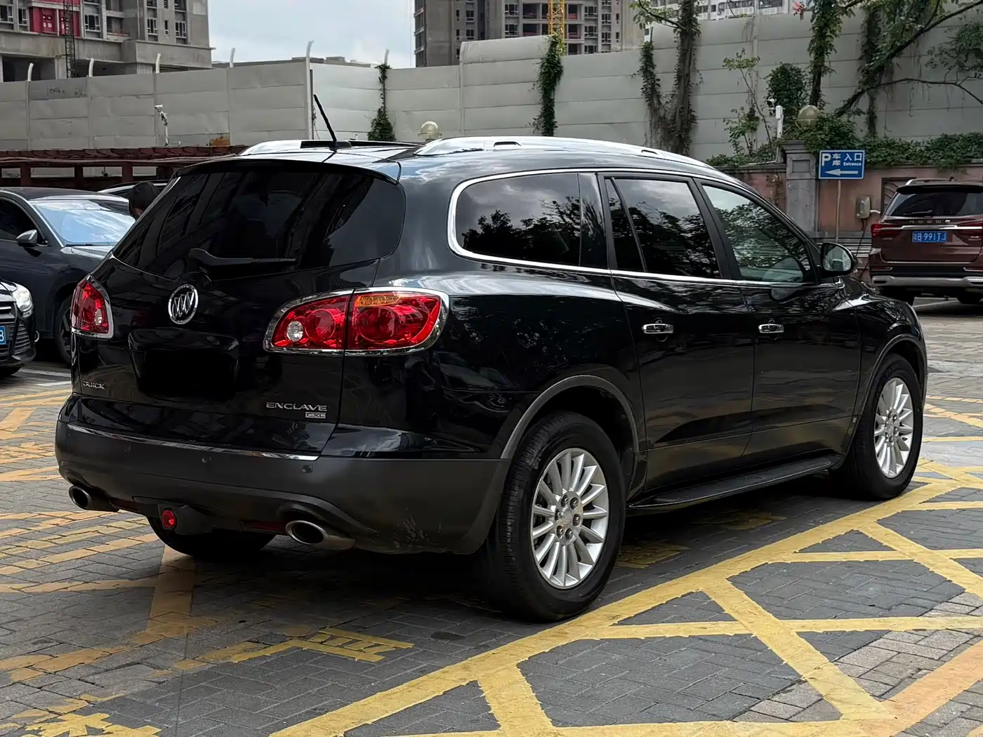 Buick Enclave 2010 2010 3.6L Elite Edition
