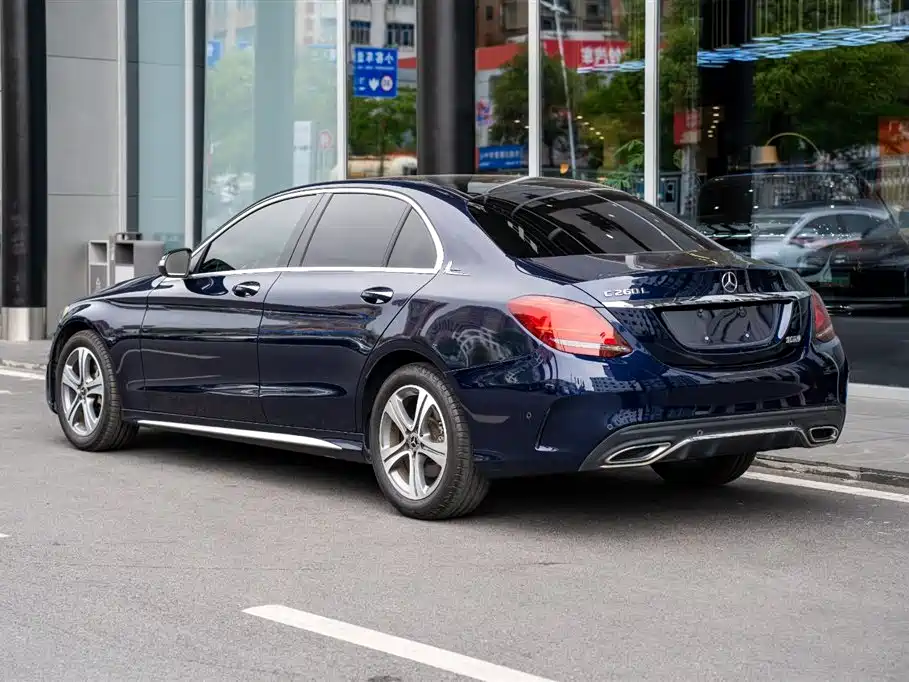 MERCEDES-BENZ C CLASS