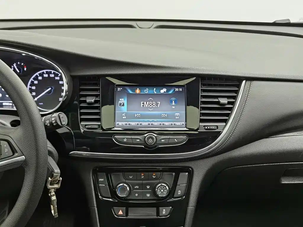 Фото 12 - Buick Encore