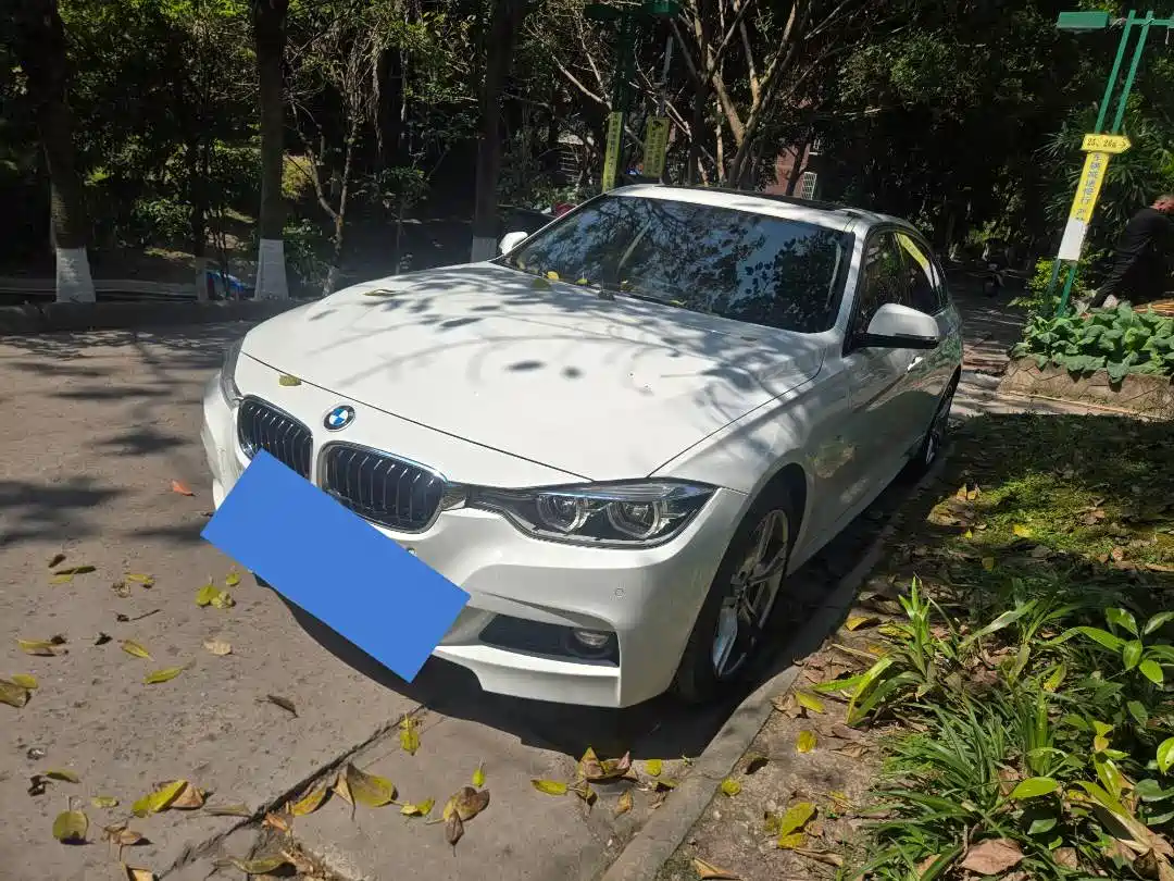 BMW 3 Series 2018 320Li Leading M Sport Package
