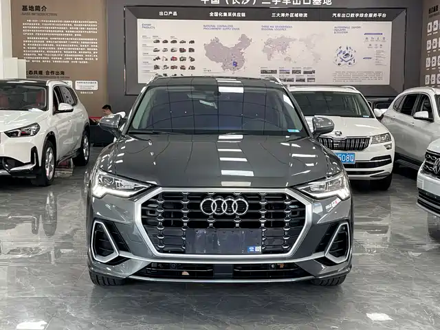 Audi Q3 2023 35 TFSI Fashion Dynamic (1.4T) — фото 2