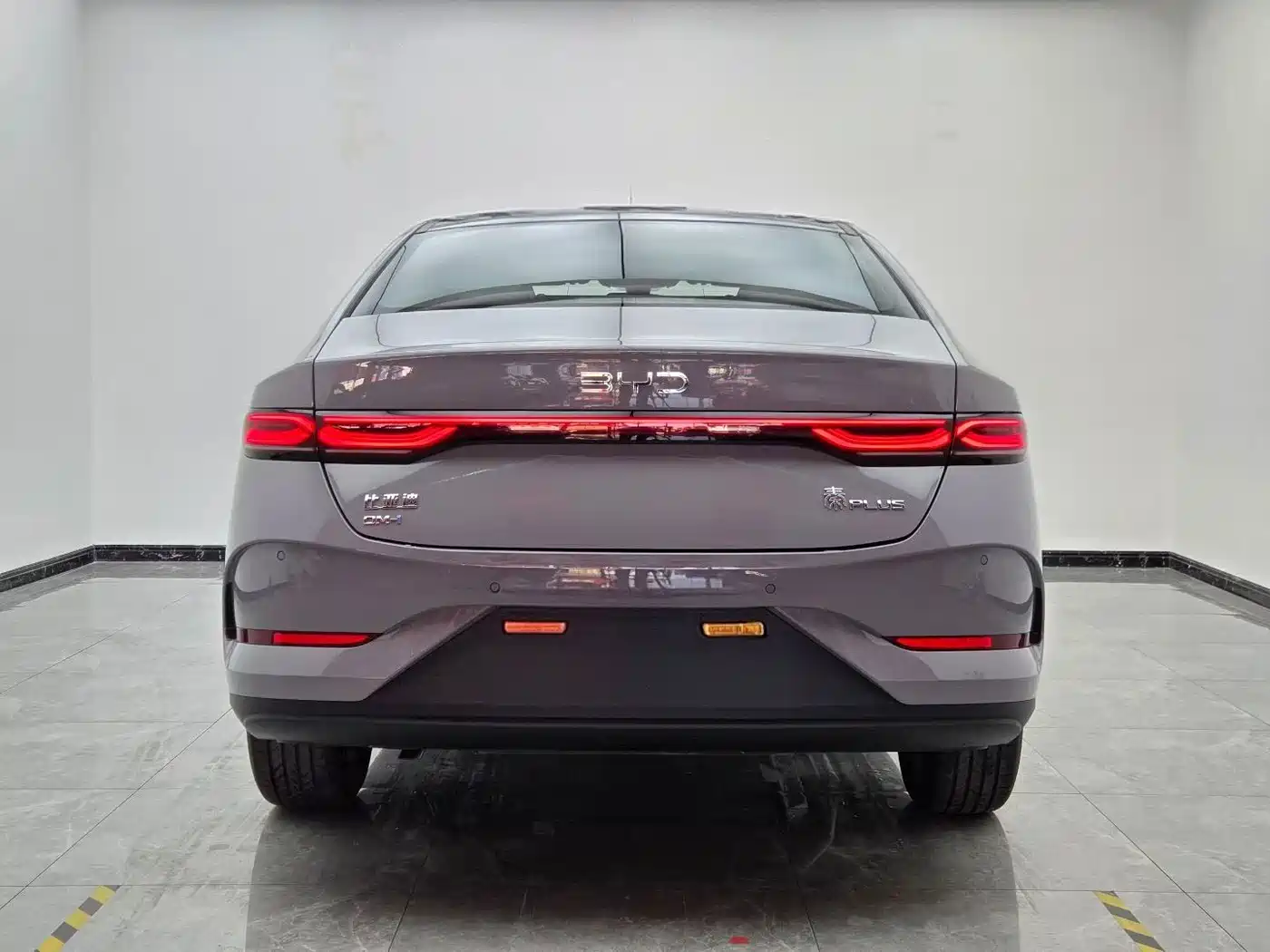 BYD Qin PLUS 2026 2026 Model DM-i 210KM Progressive Edition