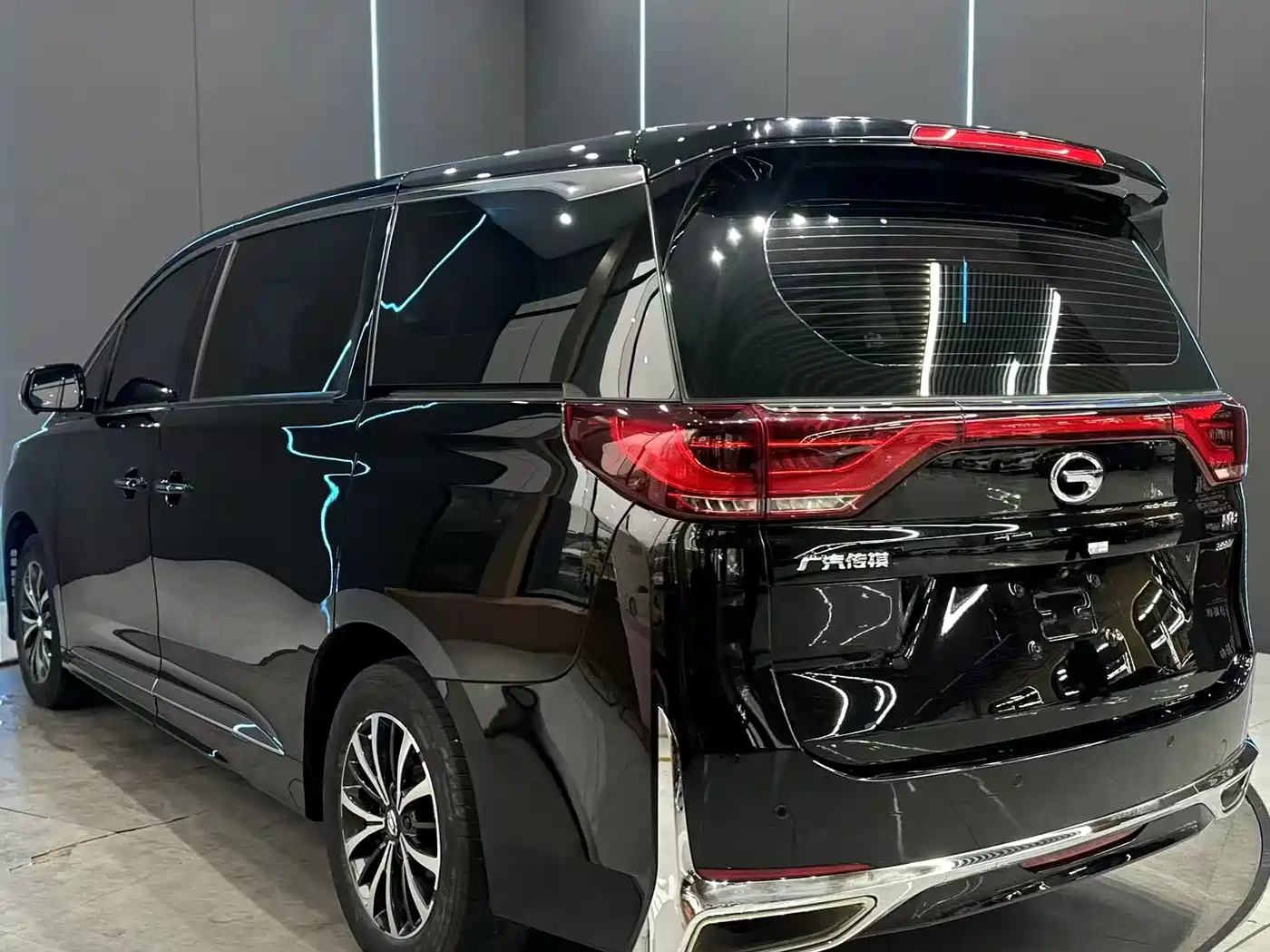 GAC TRUMPCHI M8