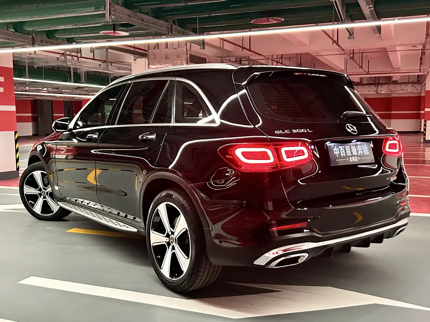 MERCEDES-BENZ GLC