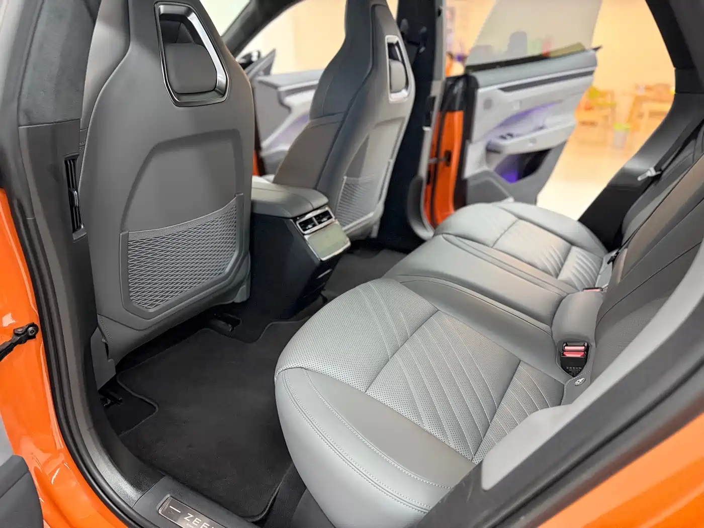 ZEEKR EXTREME KRYPTON 001