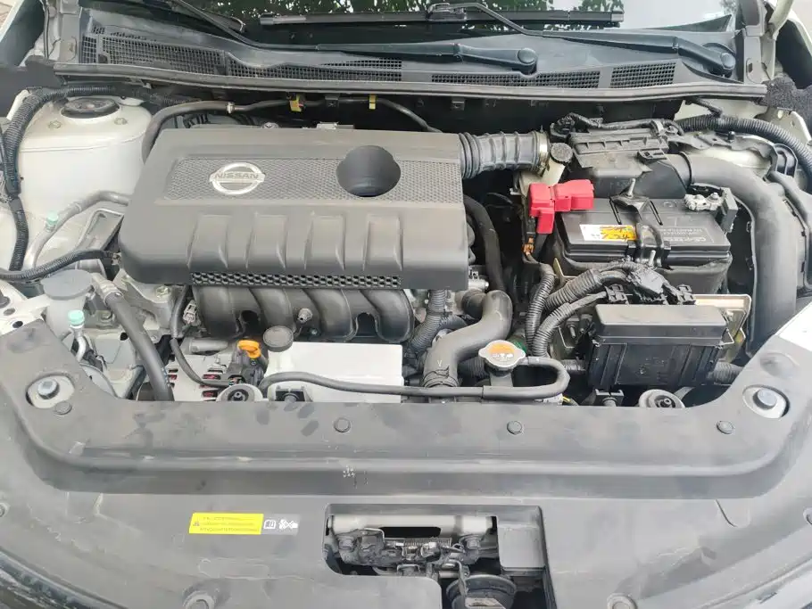 Photo 10 - Nissan Tiida