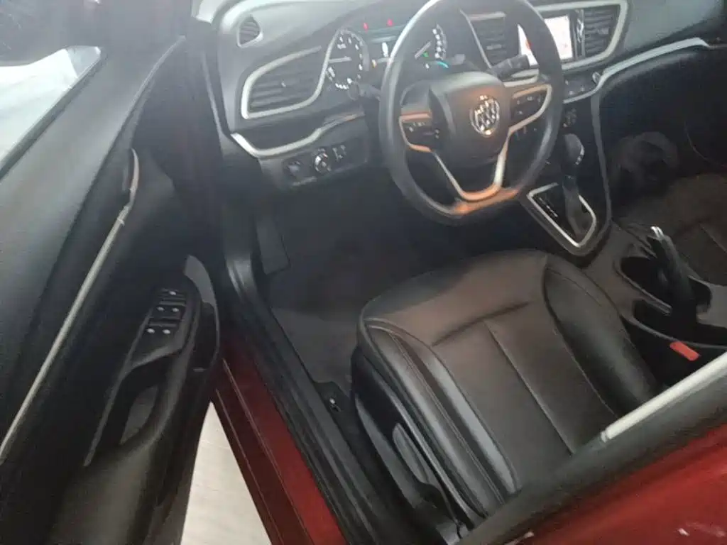 Фото 16 - Buick Excelle