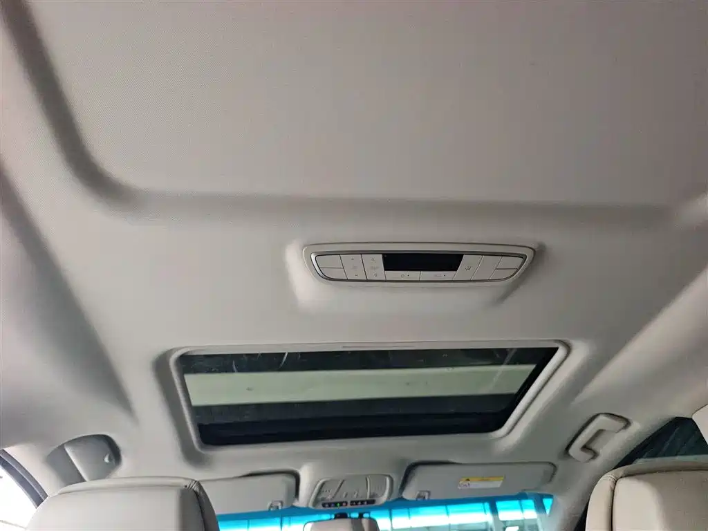 Buick GL8 2017 ES 28T Comfort Type China V фото 18