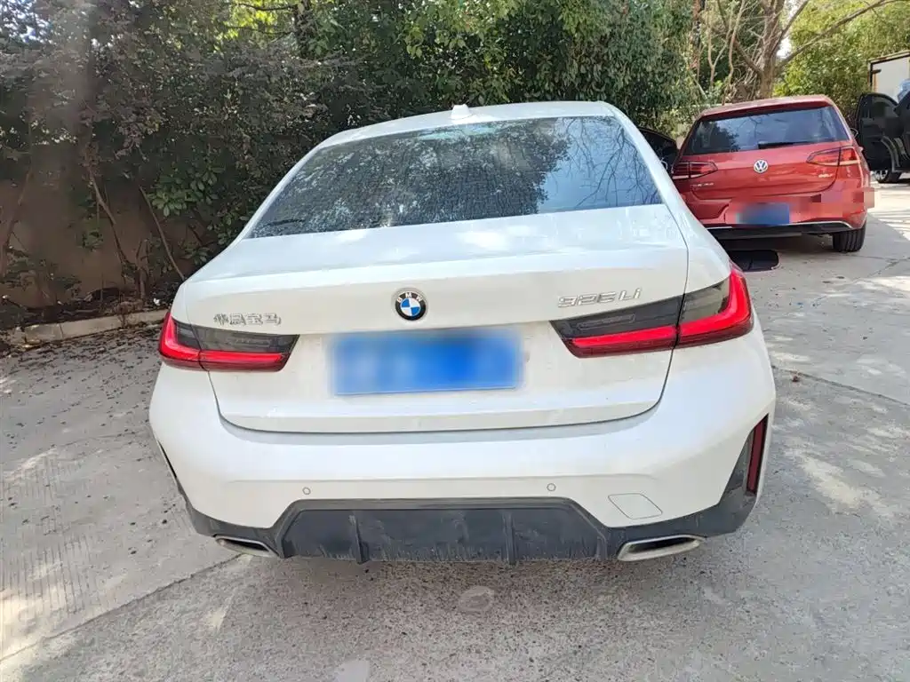 BMW 3 Series 2024 325Li M Sport Package фото 6