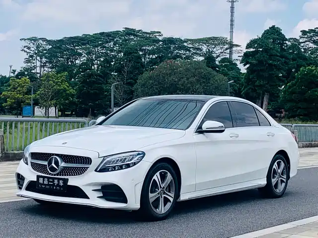 Mercedes-Benz C-Class 2021