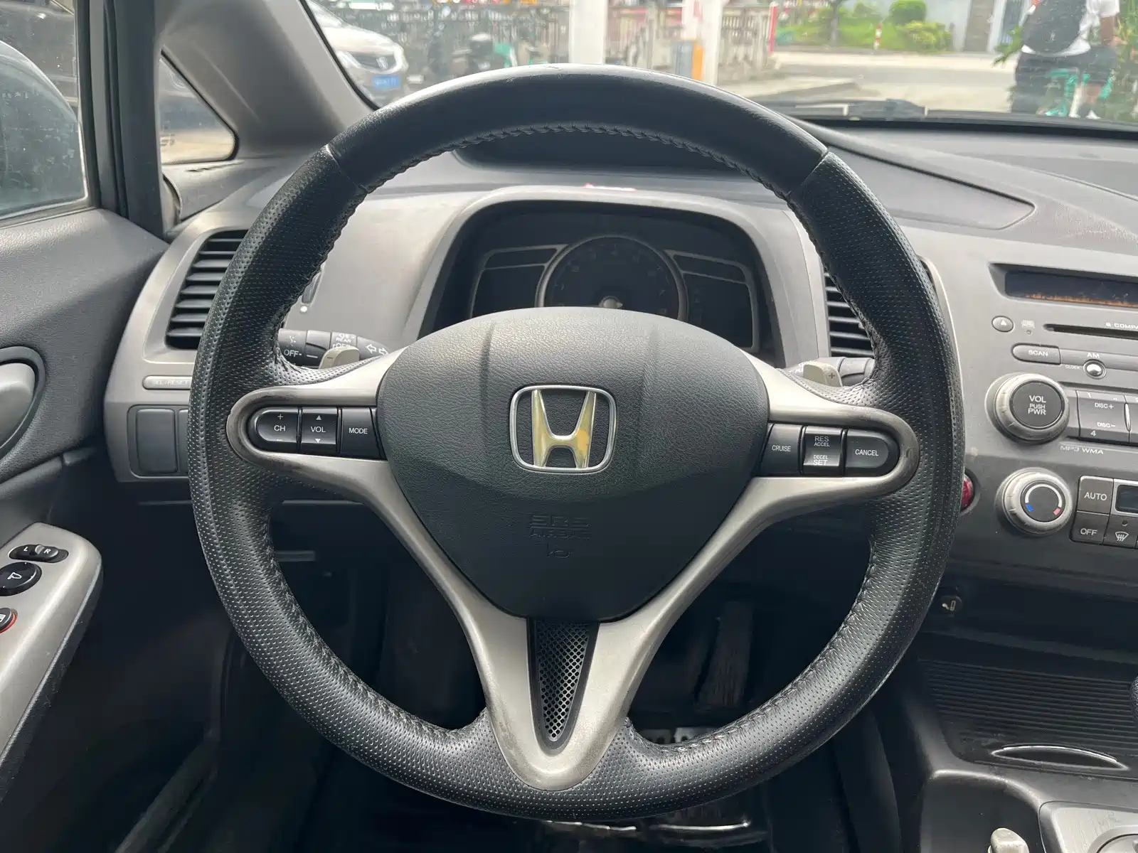 Фото 15 - Honda Civic
