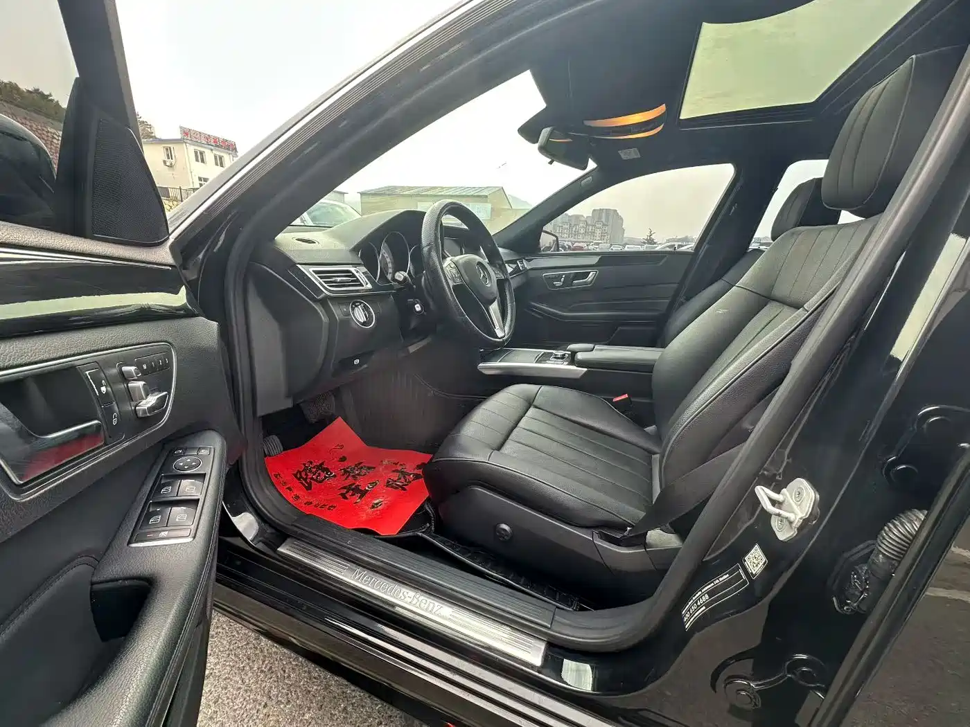 Mercedes-Benz E-Class 2015 Facelift E 200 L фото 9
