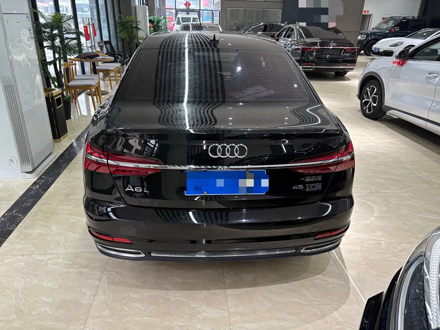 Audi A6L 2021 45 TFSI quattro Exclusive Elegance фото 8