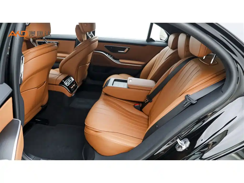 Фото 7 - Mercedes-Benz S-Class
