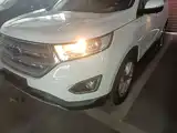Фото 24 - Ford Edge
