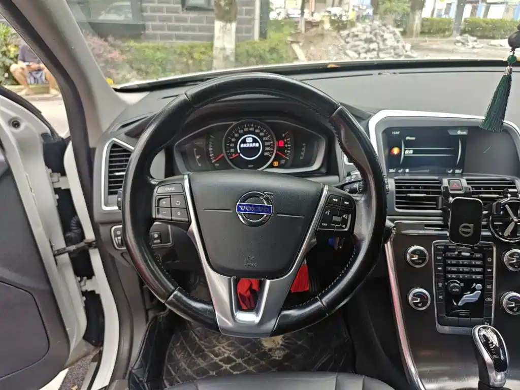 Volvo XC60 (Import) 2014 2014 T5 Zhiyi Edition