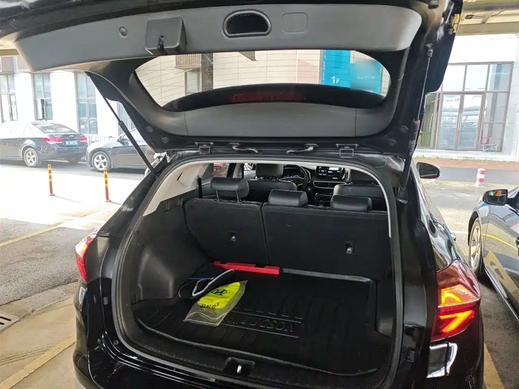 Hyundai Tucson 2019 280TGDi Dual-clutch 2WD Smart Connect Edition China VI фото 19