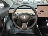 Фото 11 - Tesla Model 3