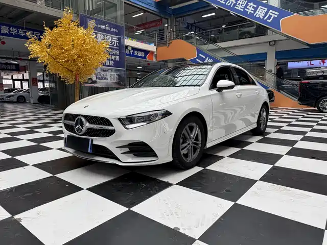 MERCEDES-BENZ A CLASS