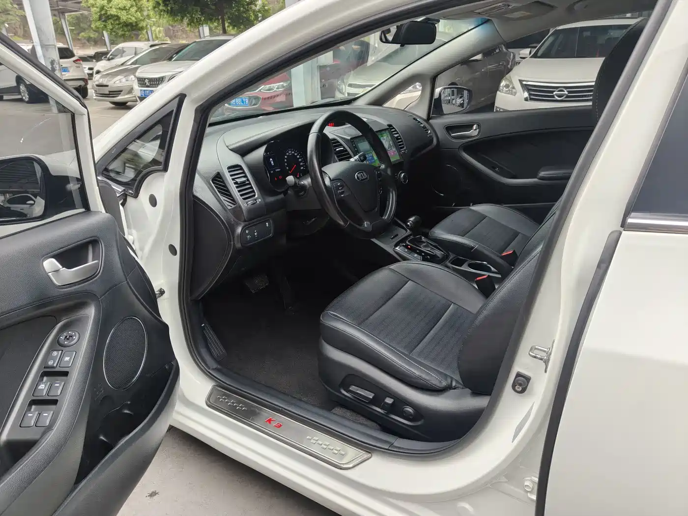 Kia K3 2017 1.6L Automatic 15th Anniversary Special GLS фото 7