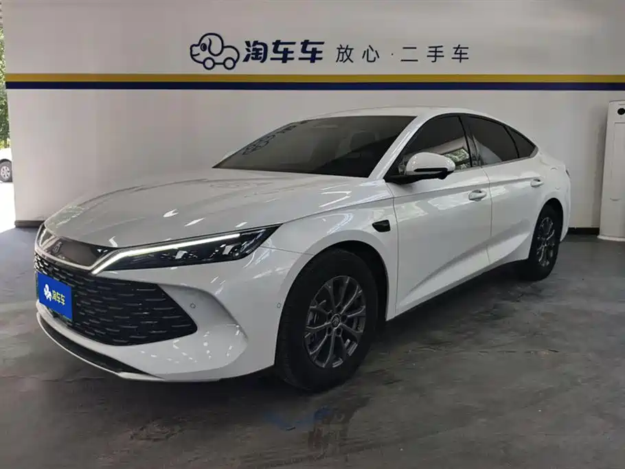 BYD Qin L 2025 DM-i Smart Drive Edition 80KM Leading