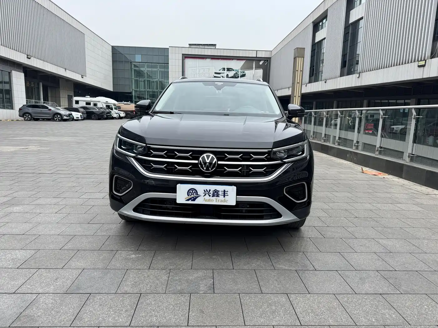 Volkswagen Tayron 2023 280TSI 2WD Luxury Plus Advanced Edition фото 2