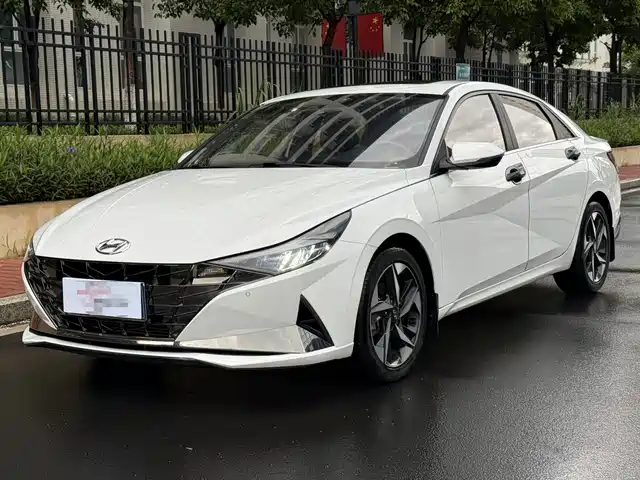  Hyundai Elantra 2021 1.5L CVT GLS Leading Edition