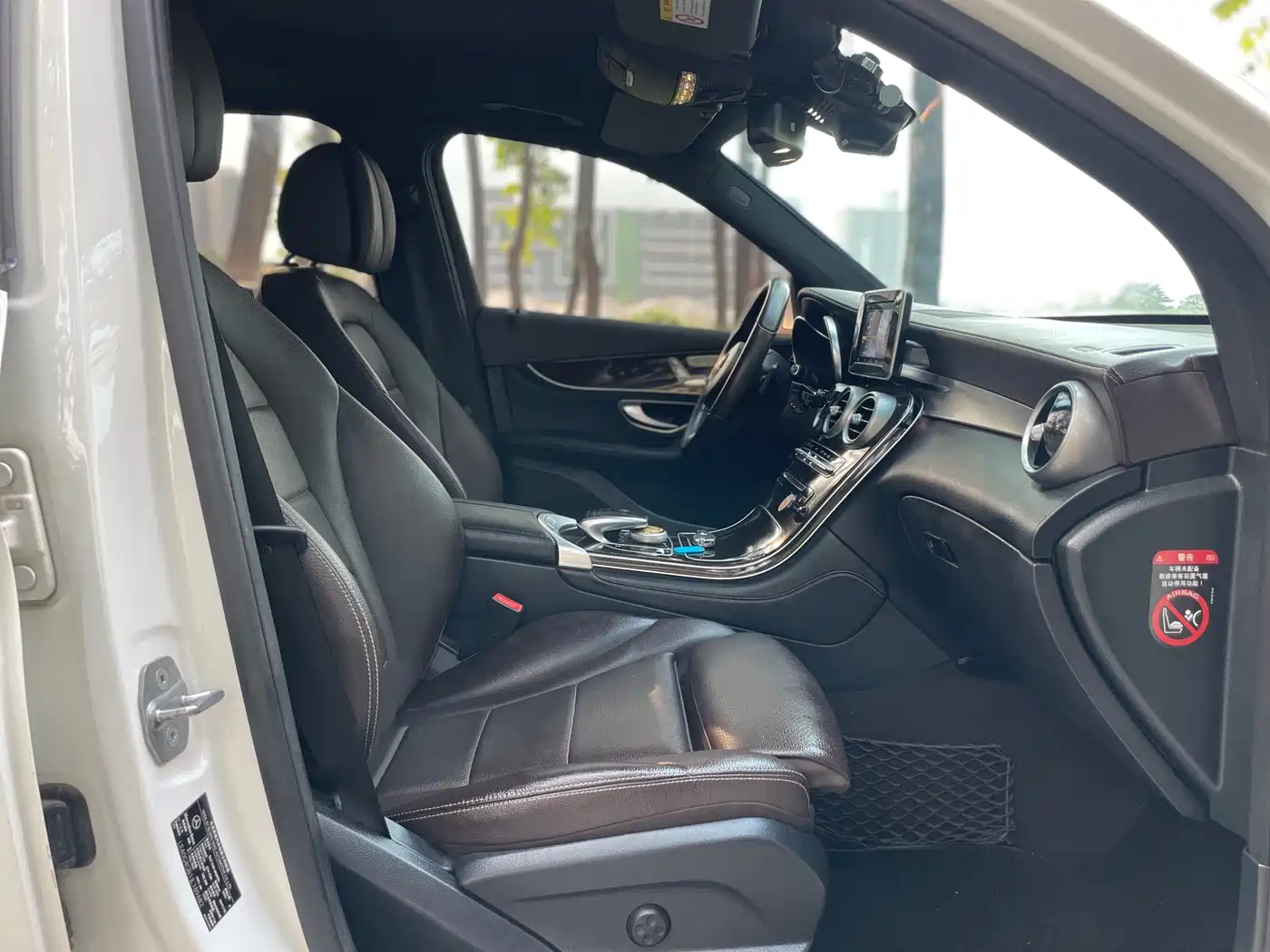 Mercedes-Benz GLC 2018 GLC 260 4MATIC Luxury фото 8