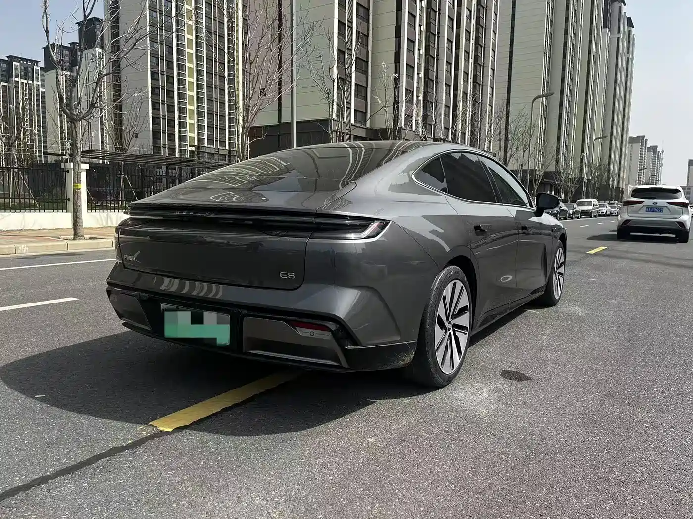 GEELY GALAXY GALAXY E8