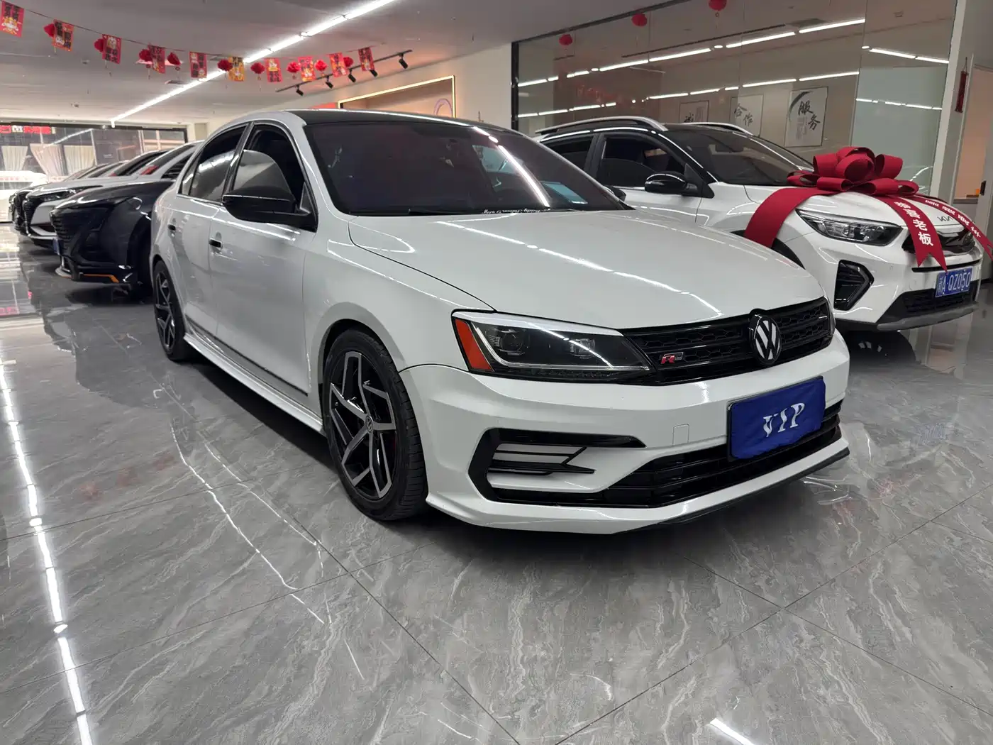 Фото 3 - Volkswagen Sagitar