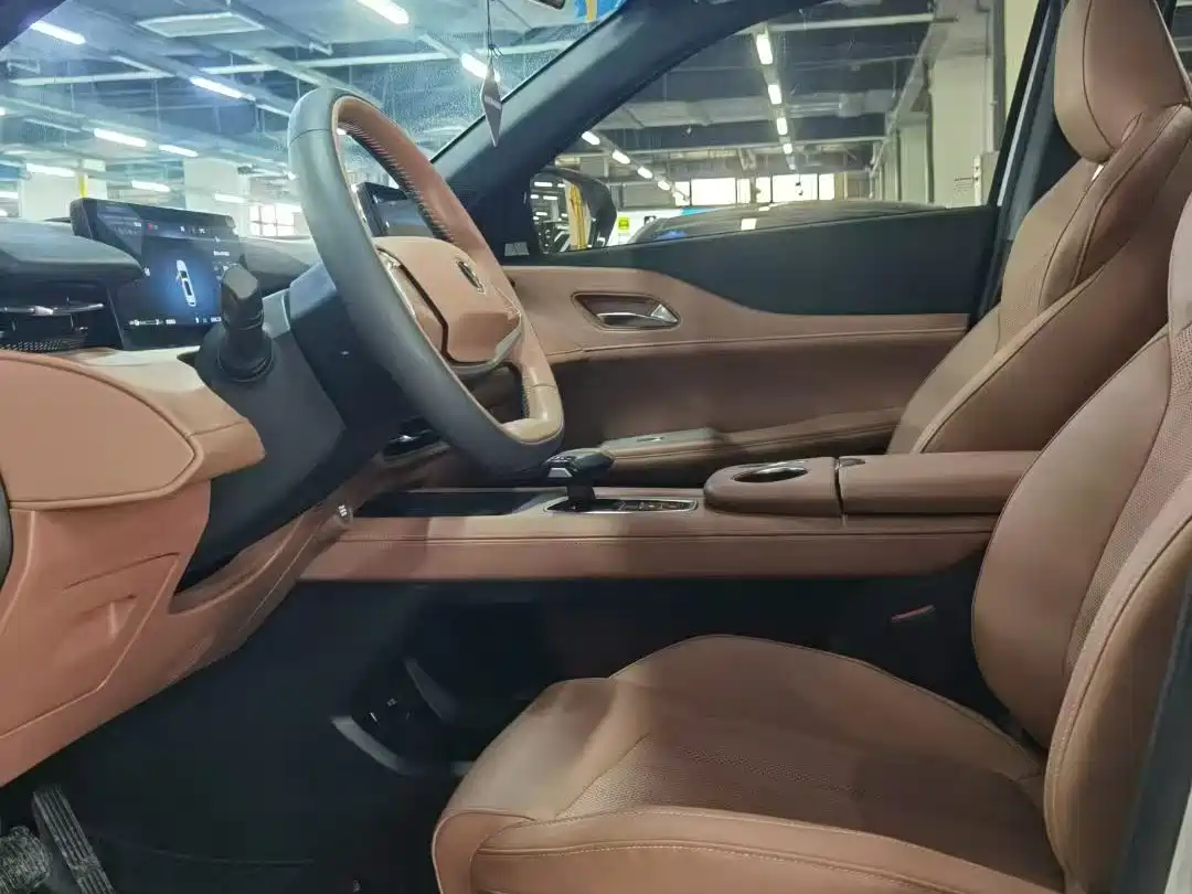 CHANGAN UNI Z NEW ENERGY