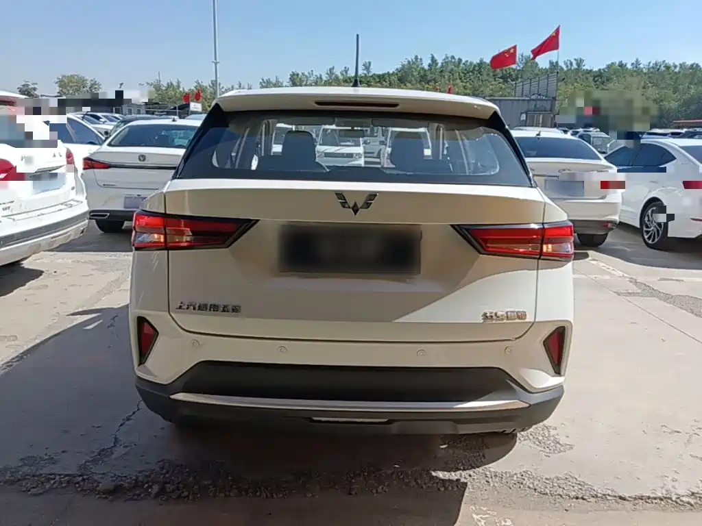 Wuling Motors Wuling Xingchi 2023 2022 1.5L Manual Freedom Edition