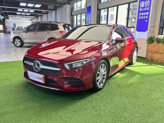 MERCEDES-BENZ A CLASS