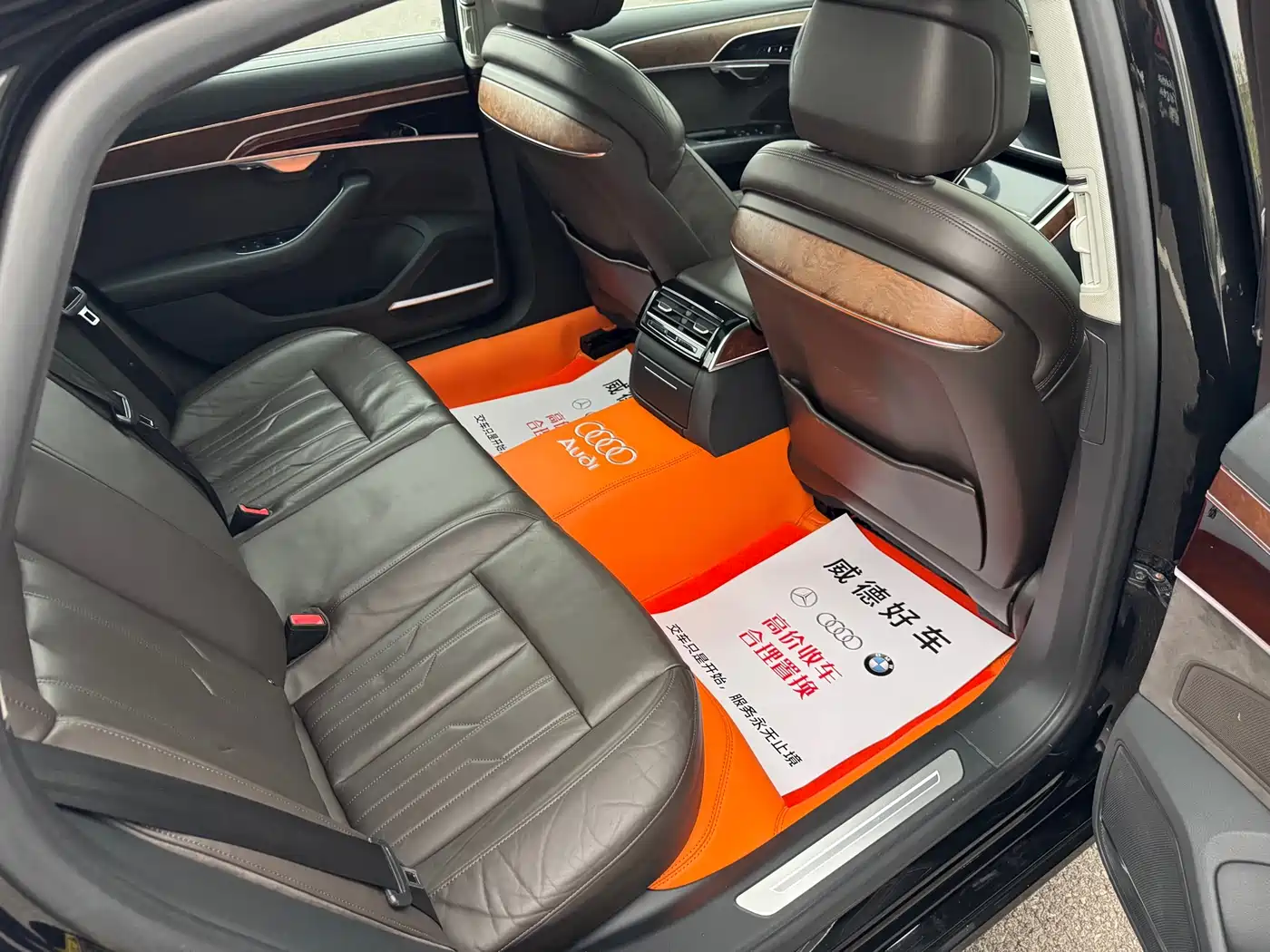 Audi A8 2018 A8L 55 TFSI quattro Launch Premium фото 16