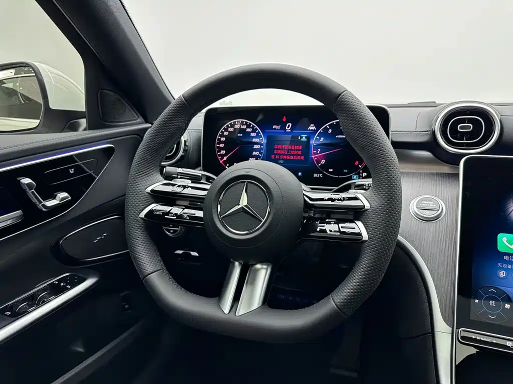 Photo 20 - Mercedes-Benz C-Class