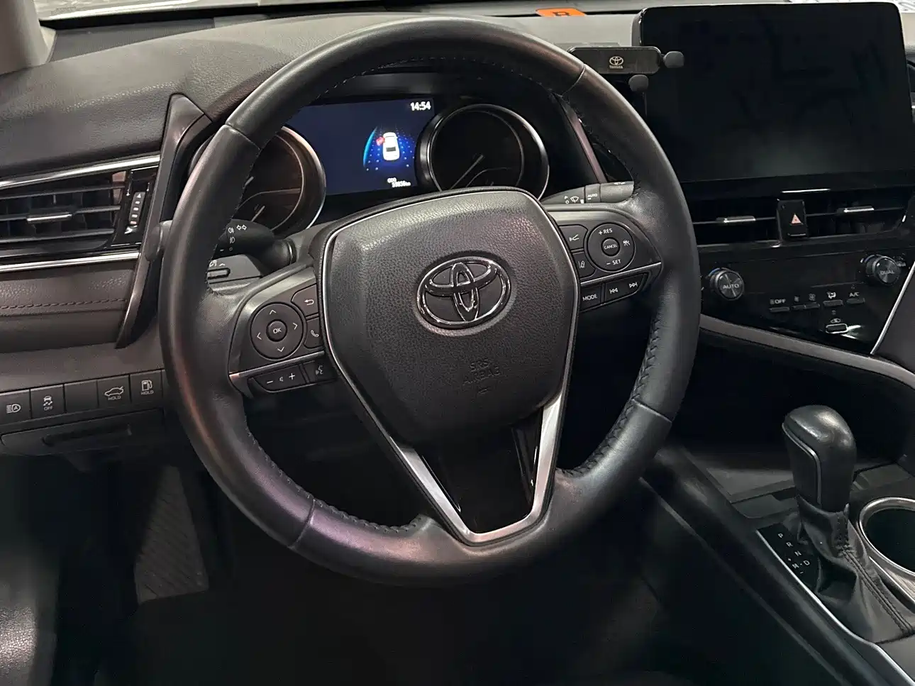 Toyota Camry 2021 2.0G Luxury Edition фото 17