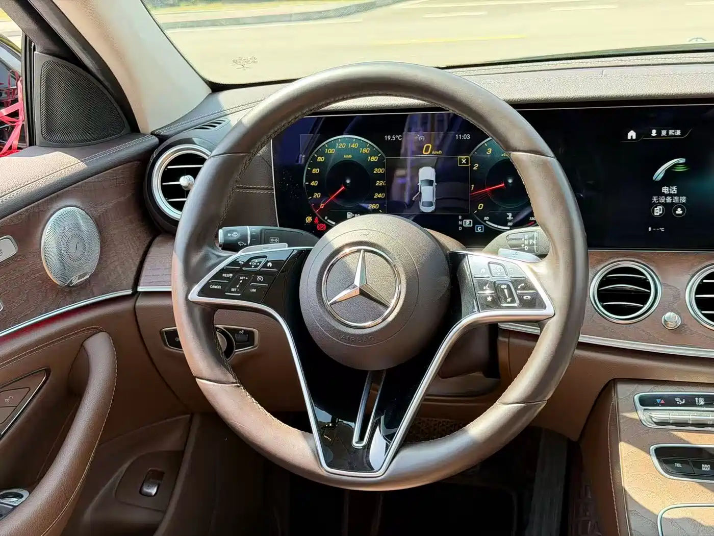 Mercedes-Benz E-Class 2022 E 300 L Luxury фото 5