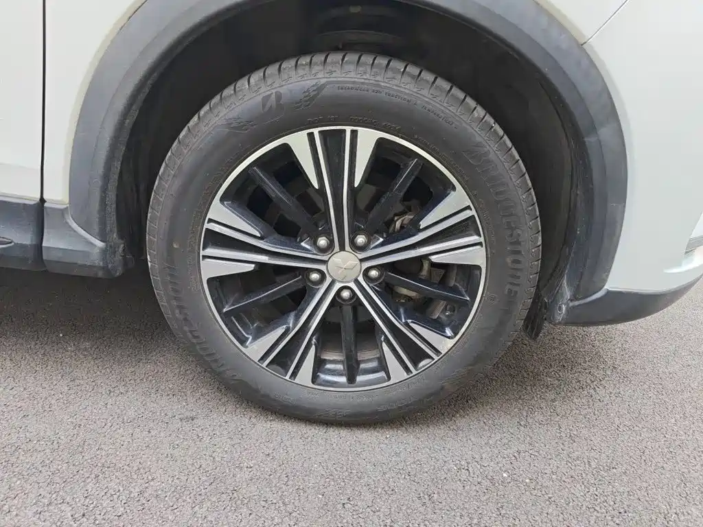 Mitsubishi Eclipse Cross 2019 2019 1.5T CVT 2WD Fearless Edition China VI