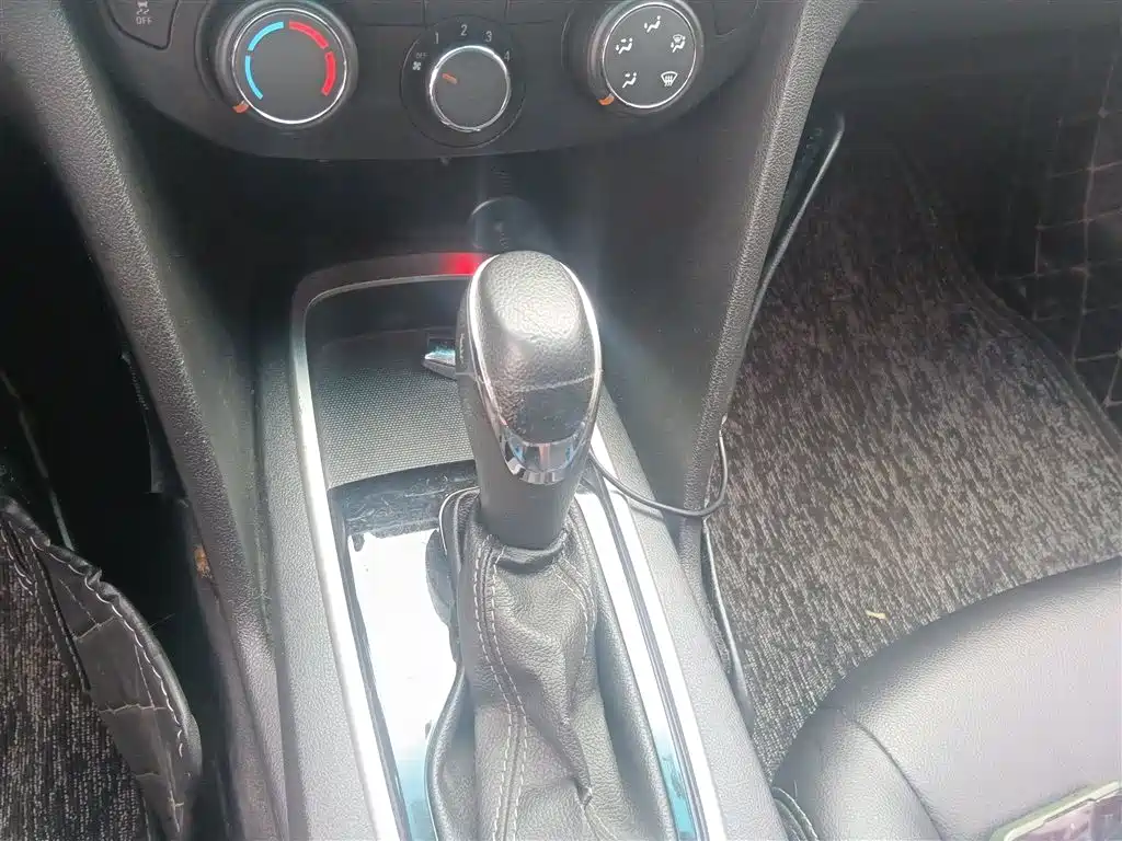 Chevrolet Cavalier 2018 320 Auto Joy Edition фото 14