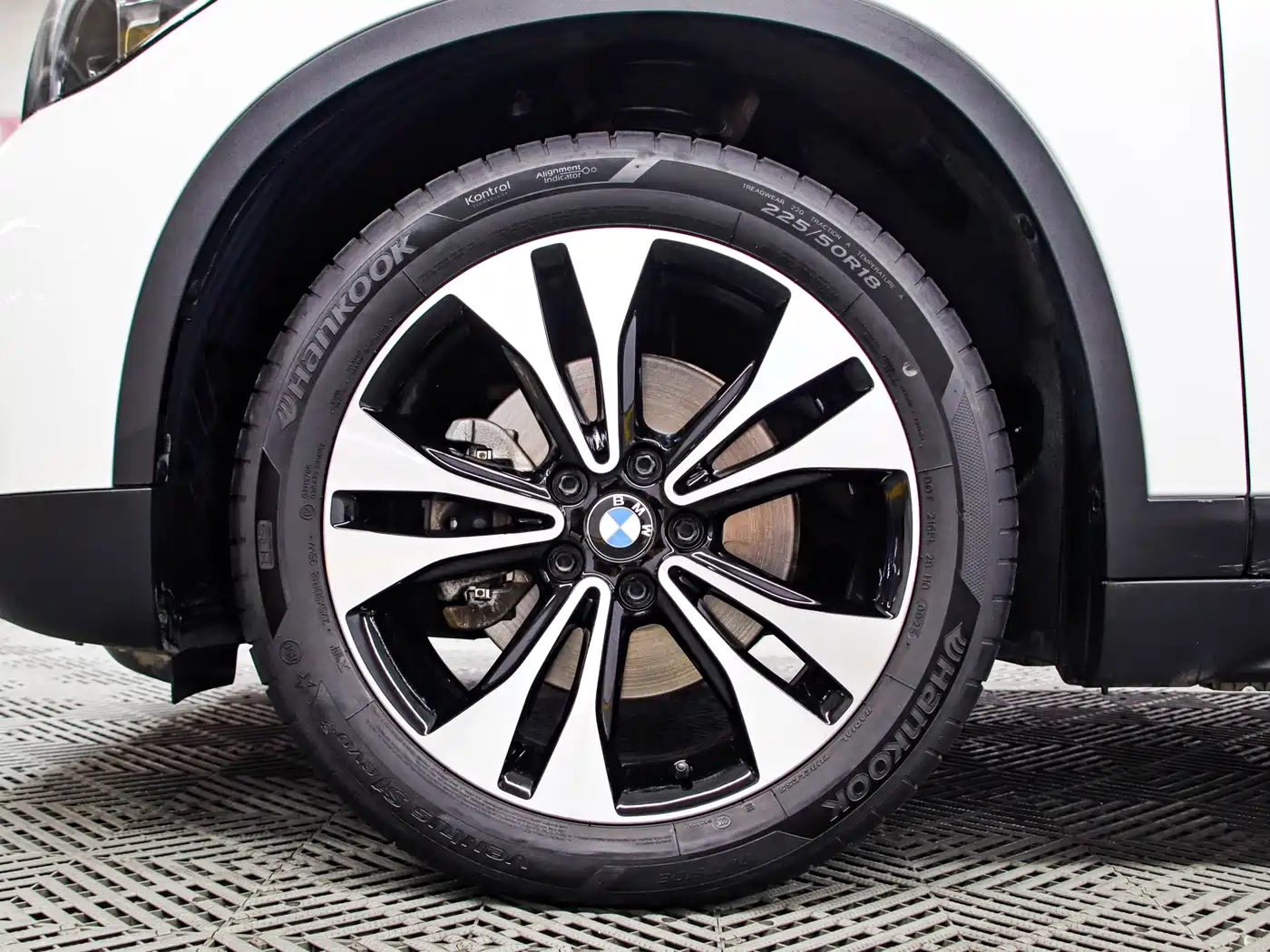BMW X1 2022 sDrive20Li Fashion фото 20