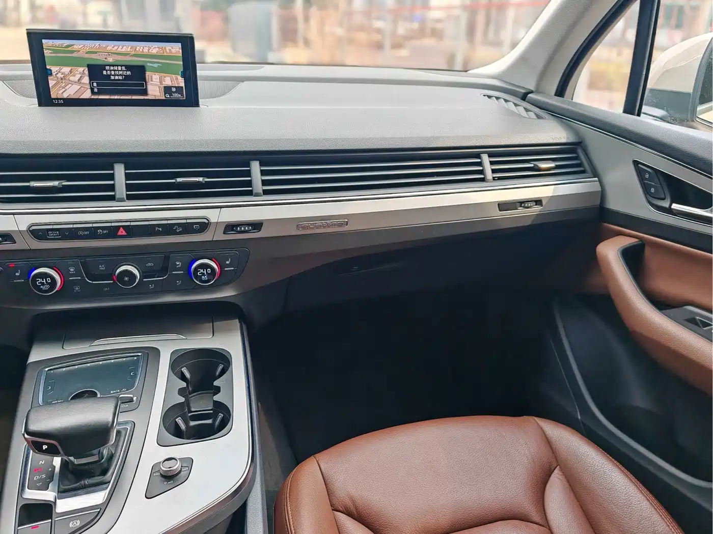 AUDI Q7