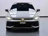 Photo 2 - Volkswagen Golf
