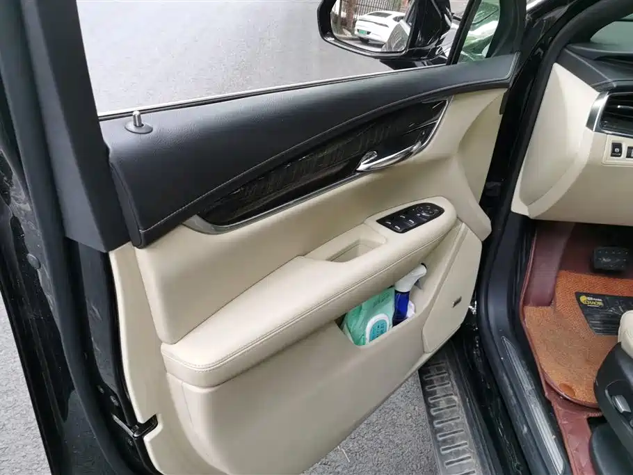 Cadillac XT5 2017 Anniversary Edition 25T Technology фото 7