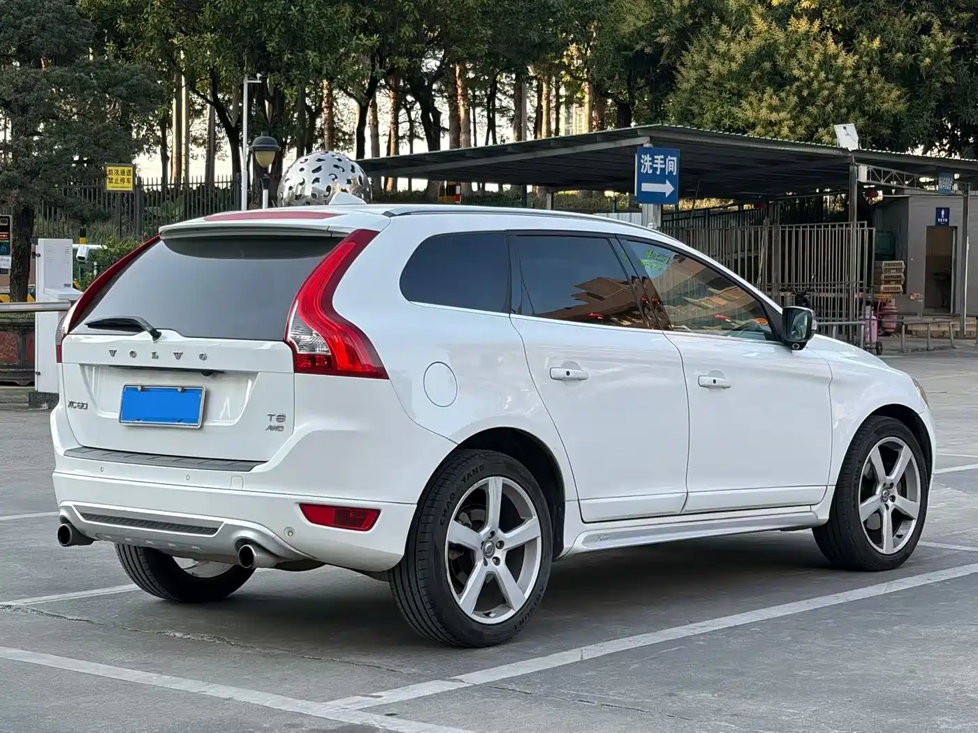 Volvo XC60 (Import) 2011 2012 T5 Sport Edition