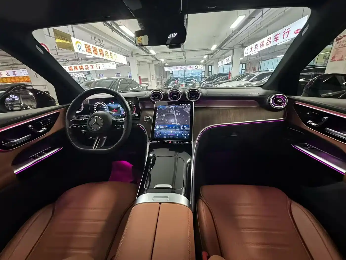 Mercedes-Benz GLC 2024 GLC 300 L 4MATIC Dynamic 5-seater фото 8