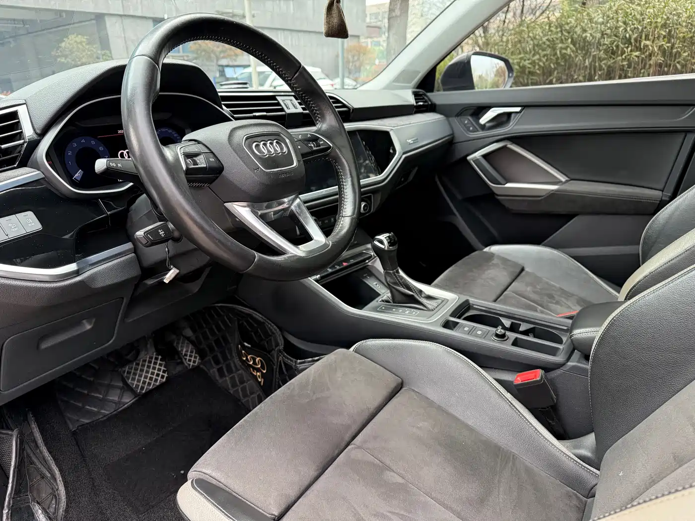 Audi Q3 2019 35 TFSI Progressive Sport фото 6
