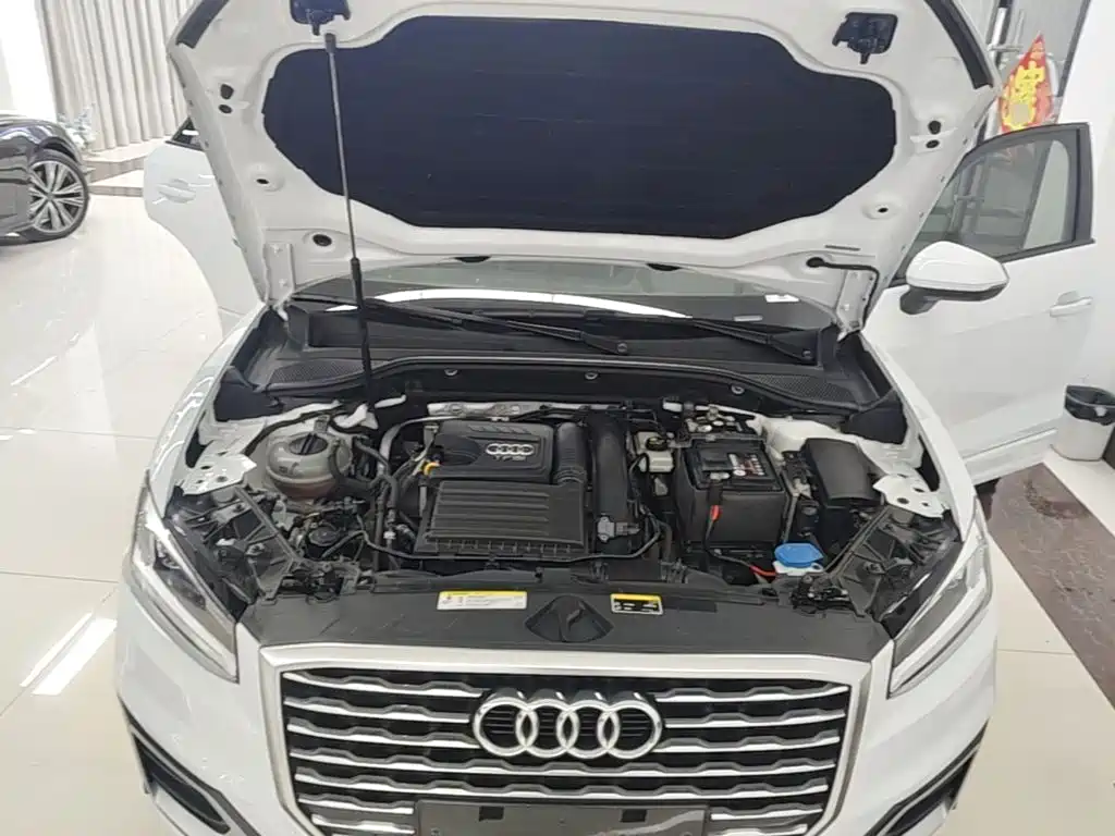 Photo 16 - Audi Q2L
